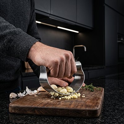 Garlic press
